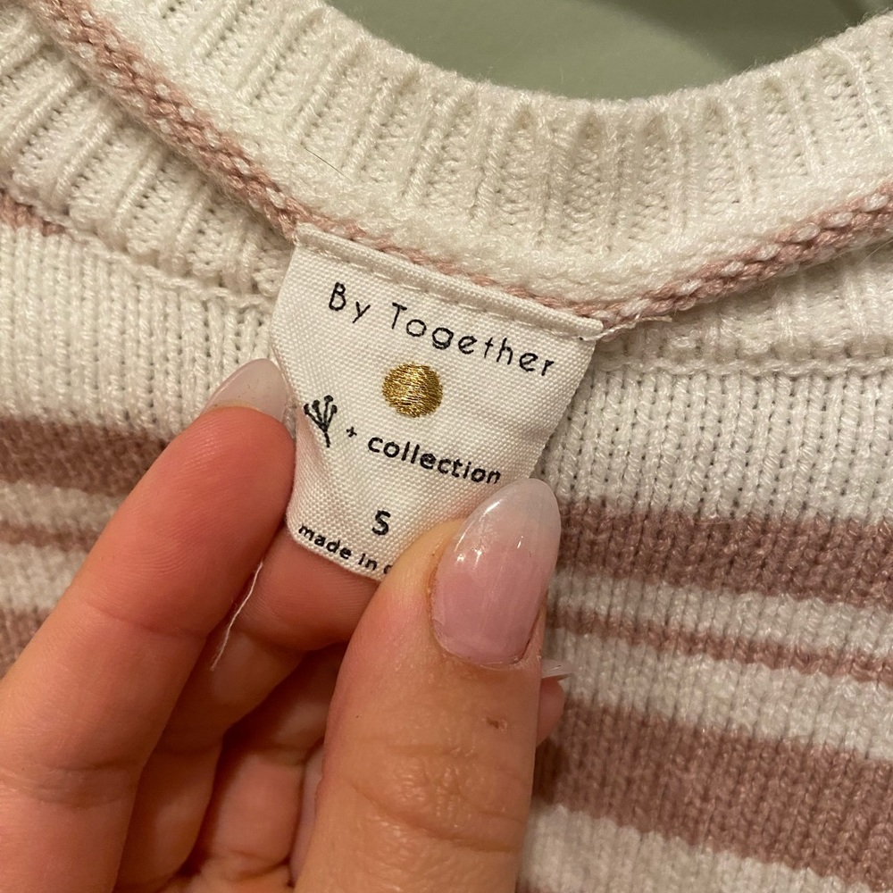 Matching sweater set - Picture 5 of 5